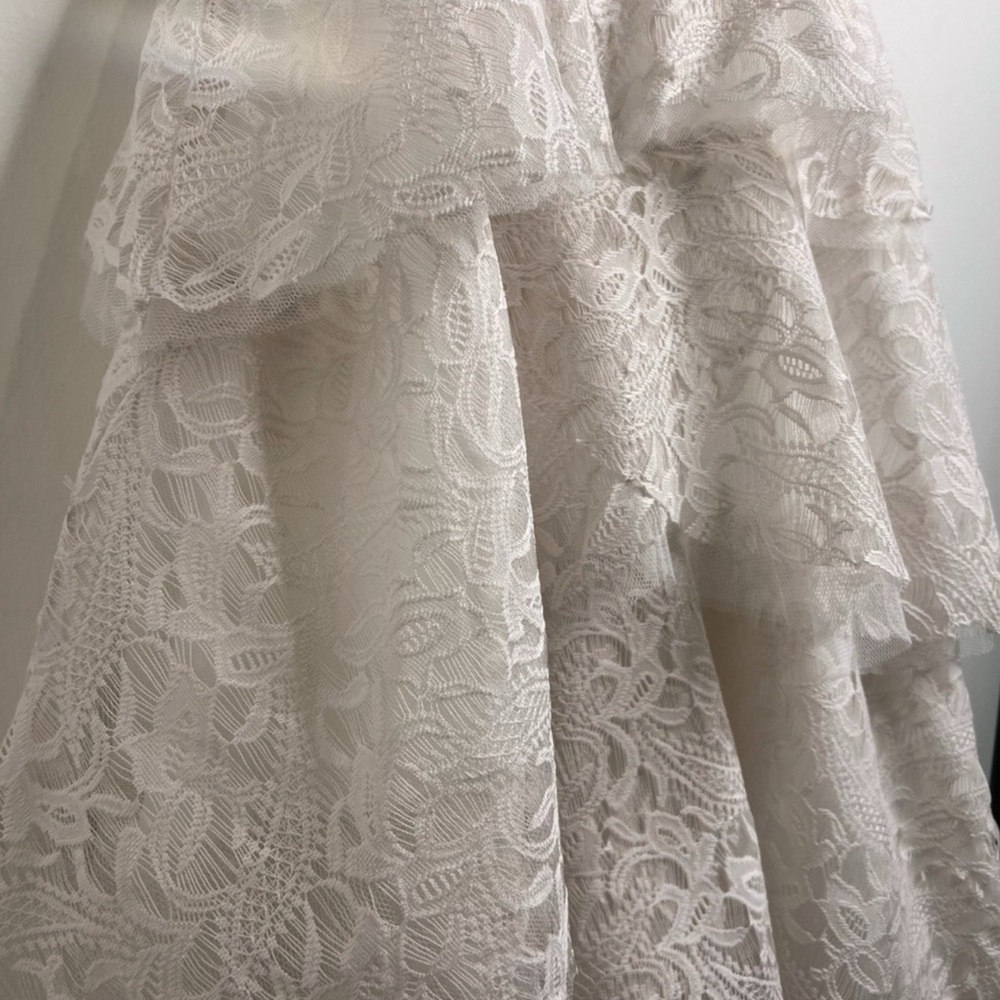 Joyfolie Azalea Lace Tiered Full Length Dress in Cream NWT - Picture 8 of 16